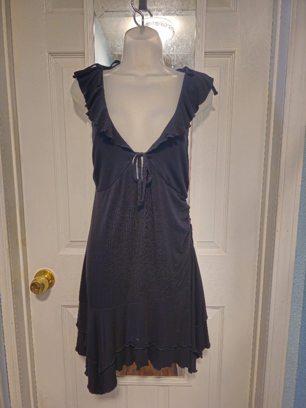 Black ruffly dress